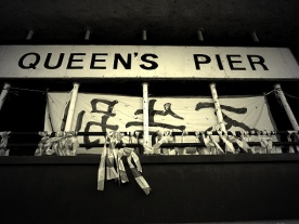 Queen's Pier